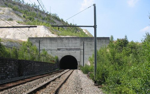 Tunnel du Geer: The east entrance in the quarry