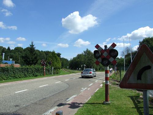 Level crossing near the station of As