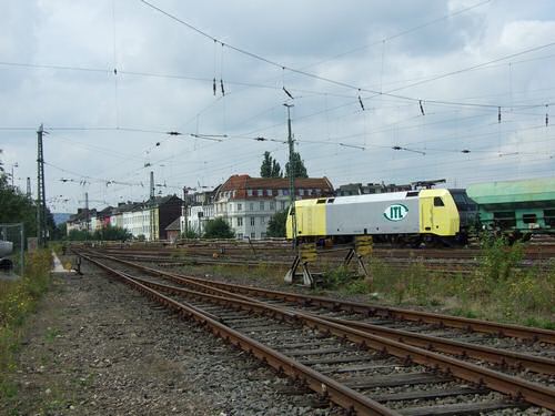 De Vennbahn takt af van het spoor bij Aken