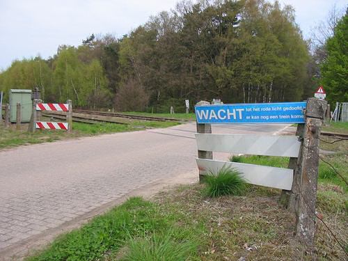 A level crossing near the former station of Herkenbosch